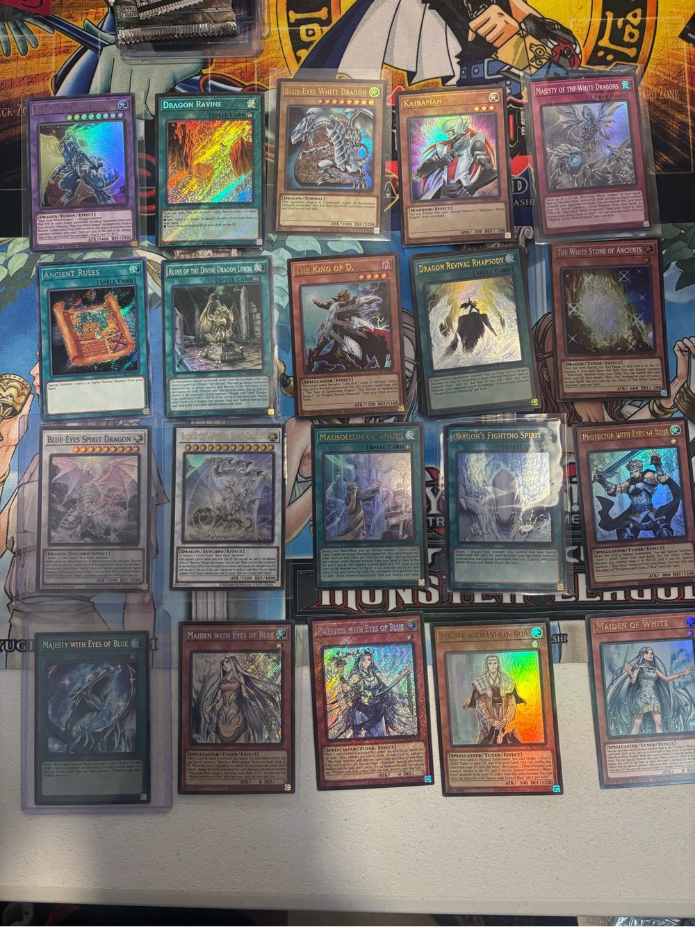 Yu-Gi-Oh Blue-Eyes White Dragon Secret Ultra Rare Bundle NM Lot